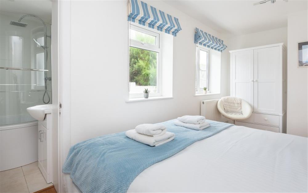 Another look at the double room  at Tamarisk in Bigbury-On-Sea