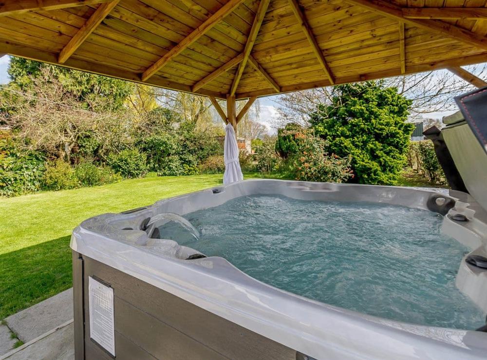 Hot tub (photo 2) at Tamarisk in Cliffe, near Selby, North Yorkshire