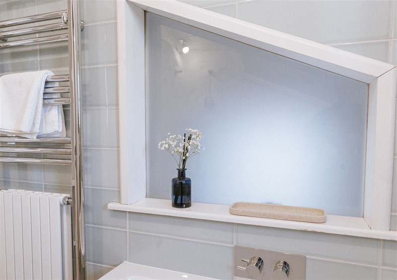 This is the bathroom at Tamarisk Cottage, St Agnes