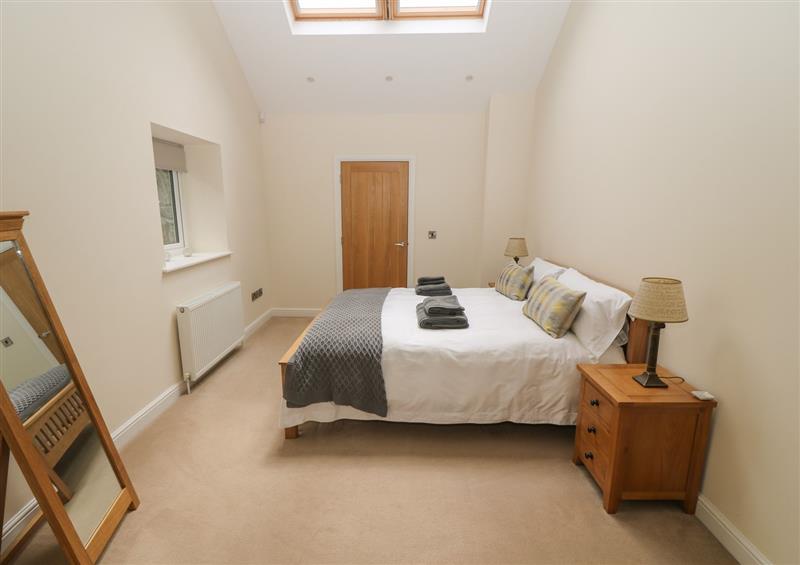 One of the 4 bedrooms (photo 3) at Tan Twr, Llanfairpwll