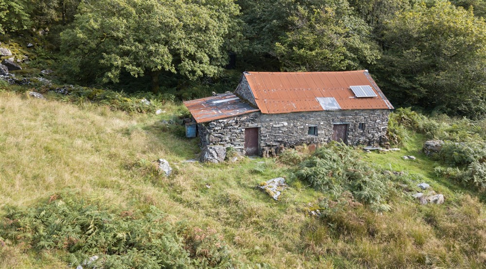 The exterior of Tan Y Coed Bothy, Gwynedd (photo 3) at Tan Y Coed Bothy in Nr Beddgelert, Gwynedd