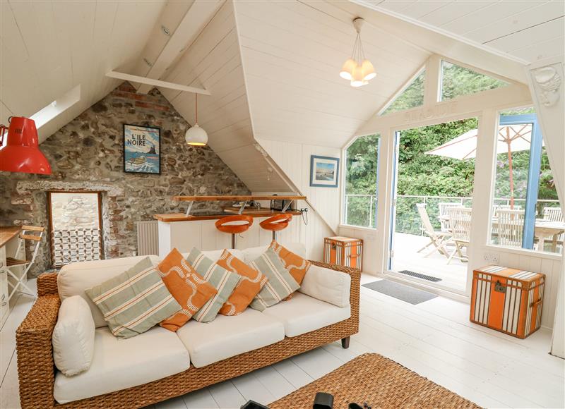 Relax in the living area at Tan Y Craig, Solva