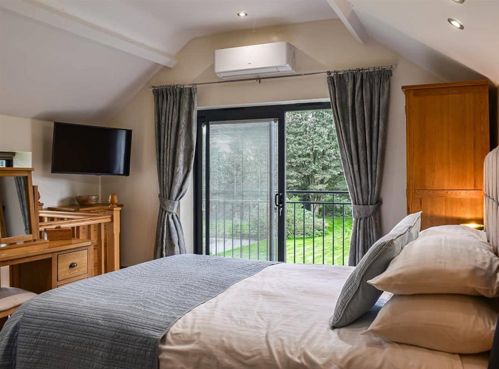 Double bedroom at Tanfield Barn in South Kilvington, near Thirsk, North Yorkshire