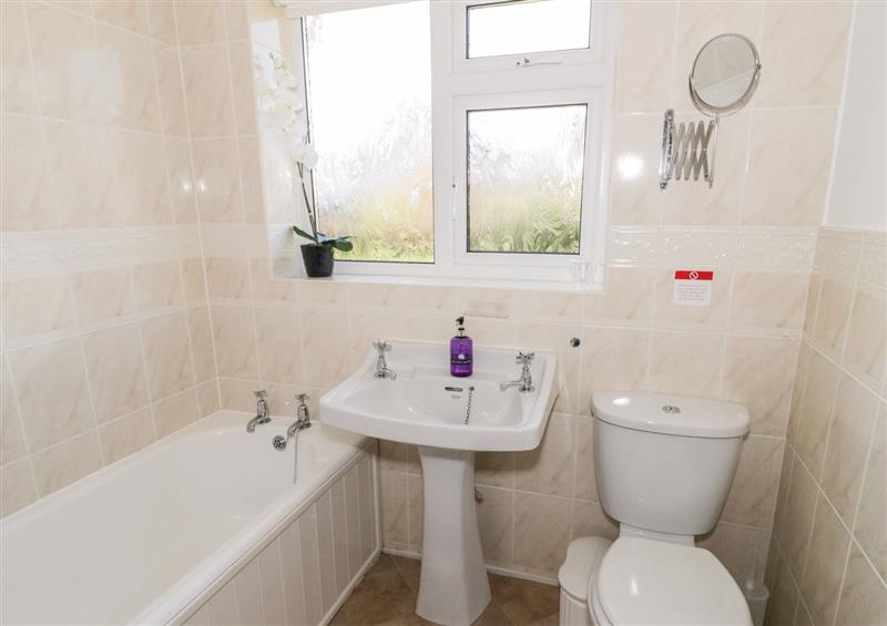 This is the bathroom at Tanglewinds, Benllech