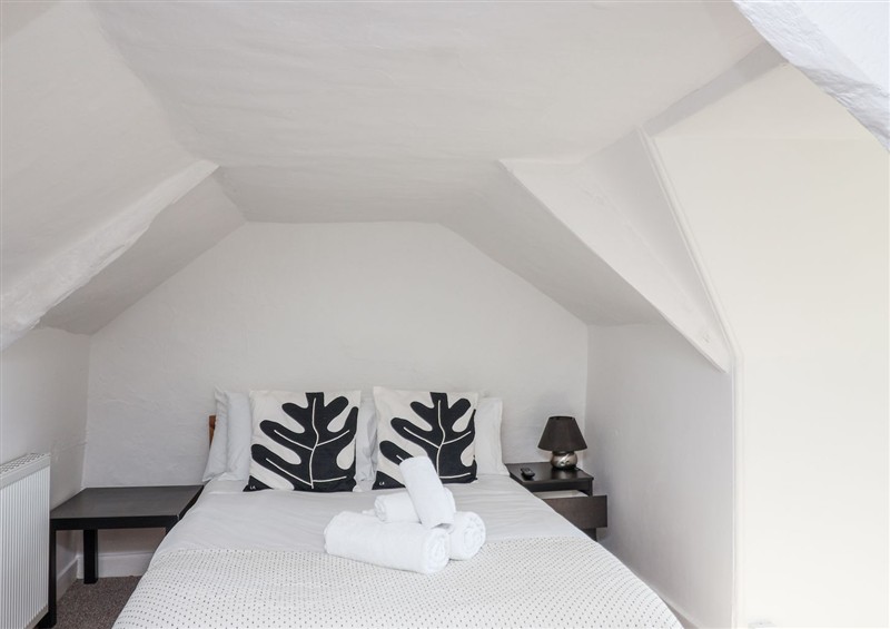 A bedroom in Tapps Lodge (photo 3) at Tapps Lodge, Brixton near Yealmpton