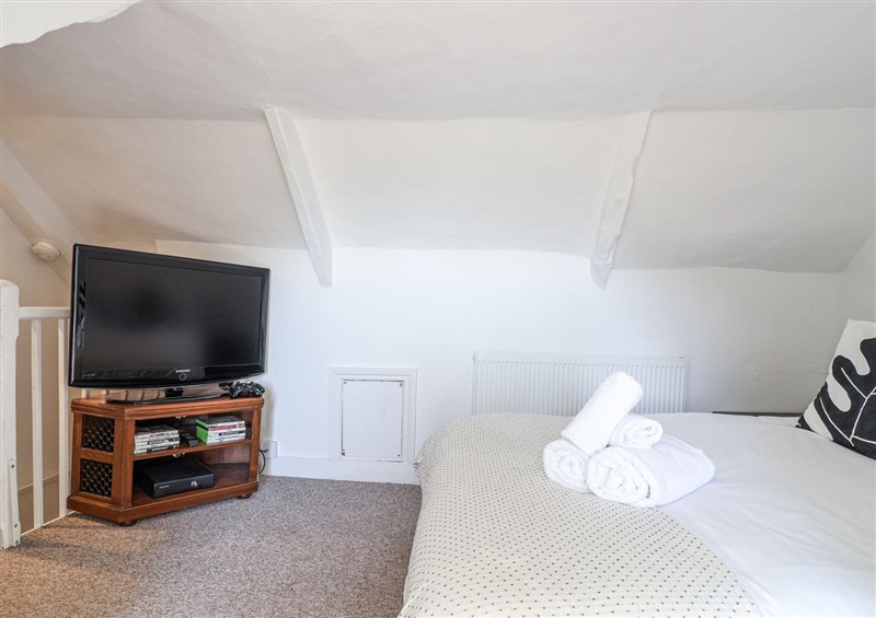 A bedroom in Tapps Lodge (photo 4) at Tapps Lodge, Brixton near Yealmpton