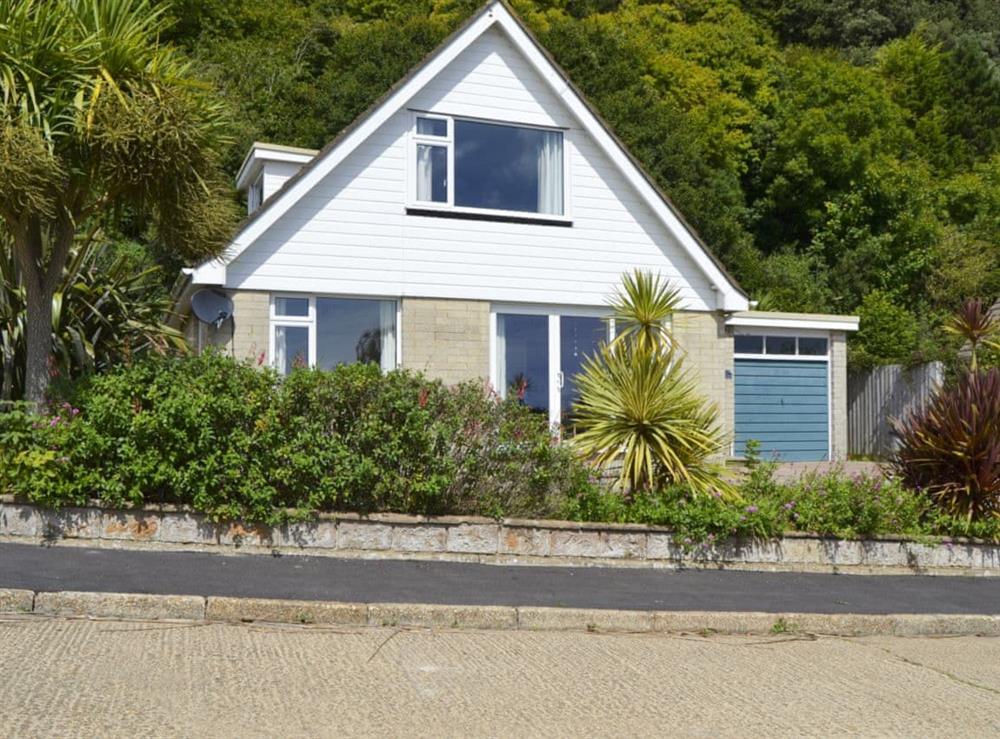 Photos of Tara, Ventnor, Isle of Wight