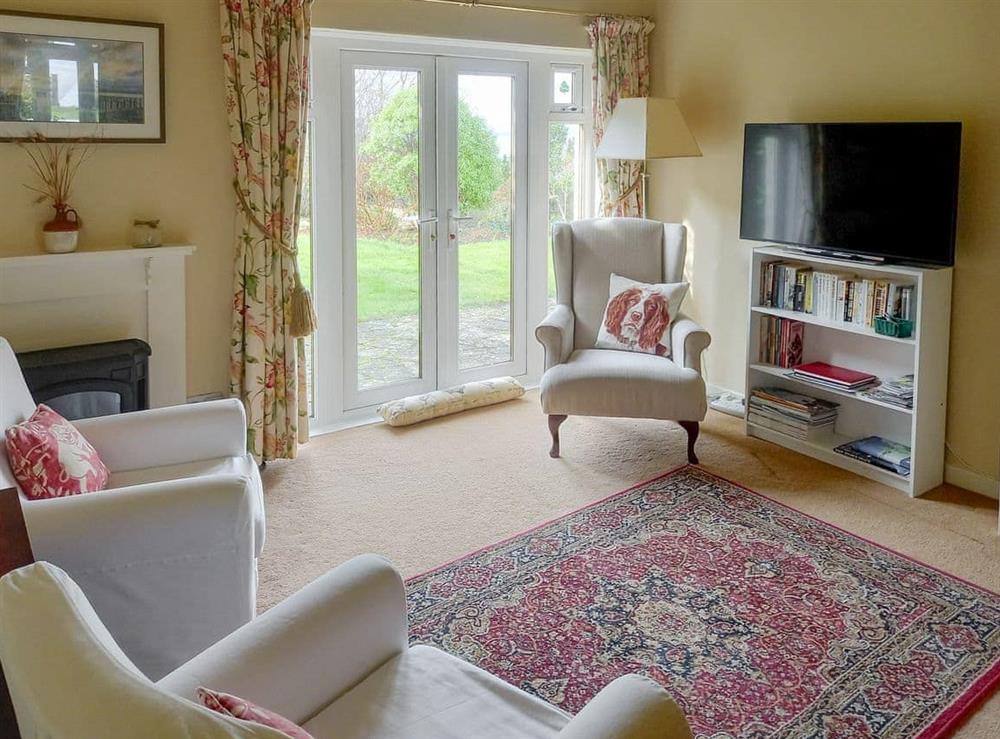 Living area at Tarandoun Cottage in Helensburgh, Dumbartonshire