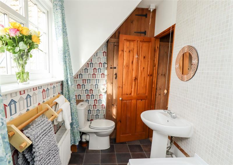 The bathroom at Tate Cottage, Whitby