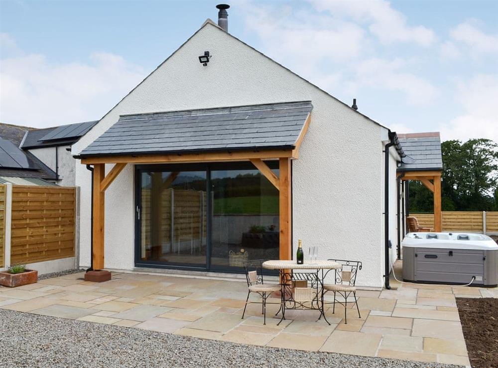 Fantastic holiday home with hot tub at Taters Barn in Aikton, near Wigton, Cumbria