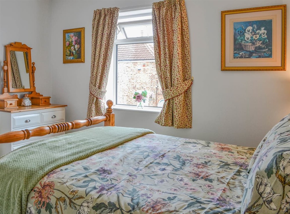 Double bedroom at Tawny Nook in Withernwick, North Humberside