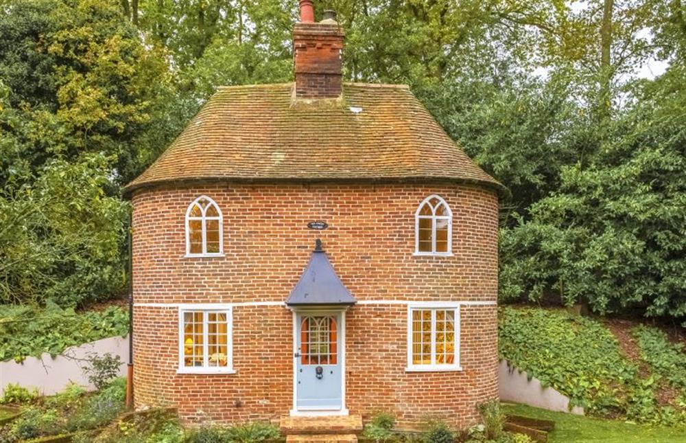 A fairy tale cottage