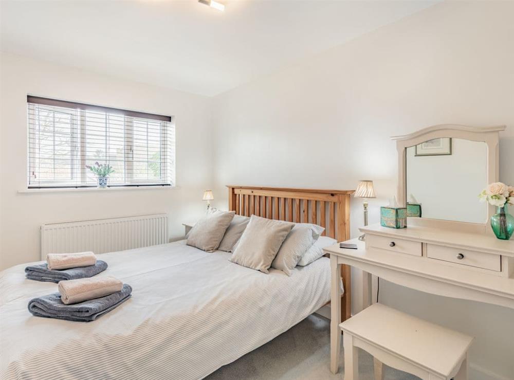 Double bedroom at Tea Pot Cottage in Ringwood, Hampshire