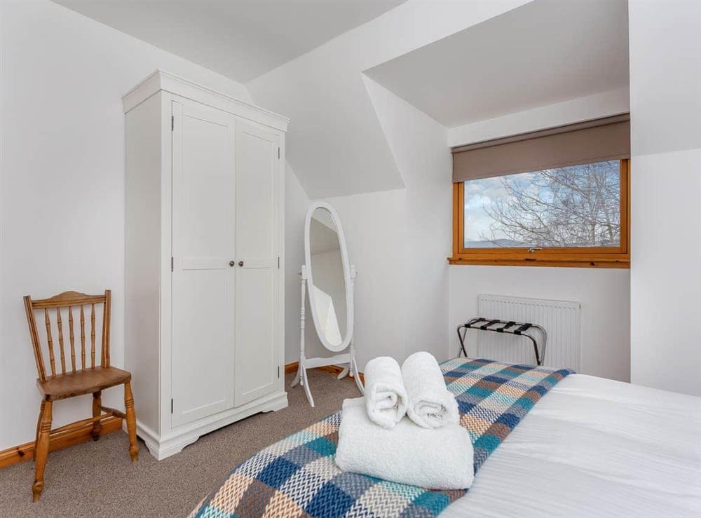 Double bedroom (photo 5) at Teaghlach in Newtonmore, Inverness-Shire