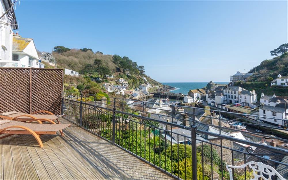 The balcony off the master bedroom at Teak Cottage in Polperro