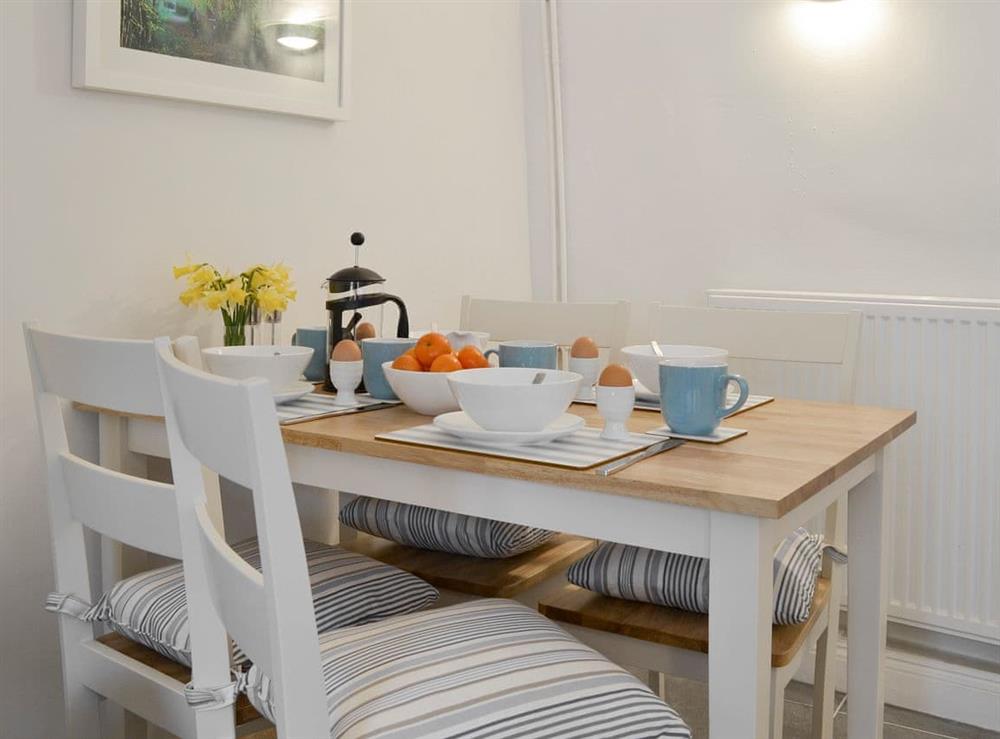 Convenient dining area at Teal Cottage in Instow, near Bideford, Devon, England