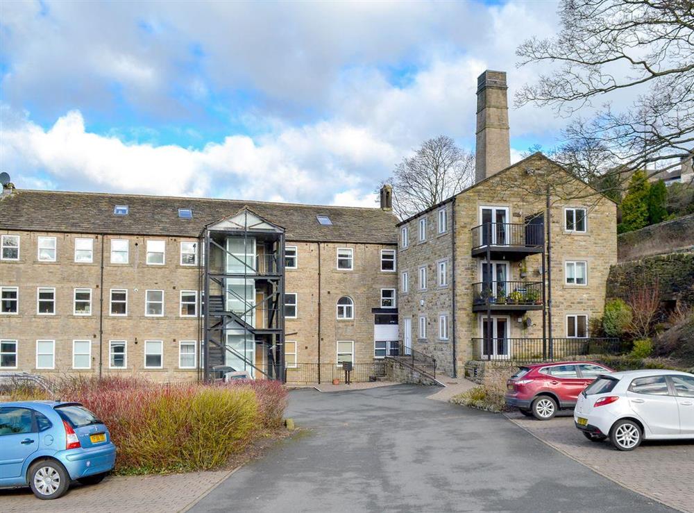 Beautiful two bedroom apartment on the second floor of an old converted mill at Teal in Holmfirth, West Yorkshire