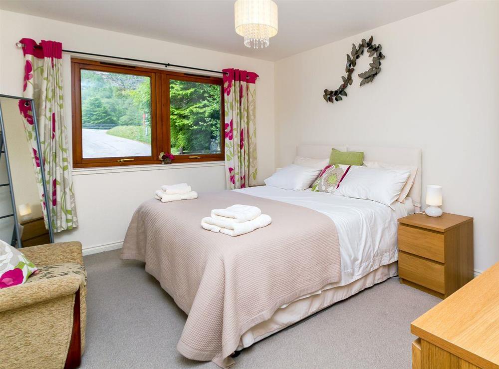 Spacious double bedroom at Teapot Cottage in Gairlochy, Inverness-shire