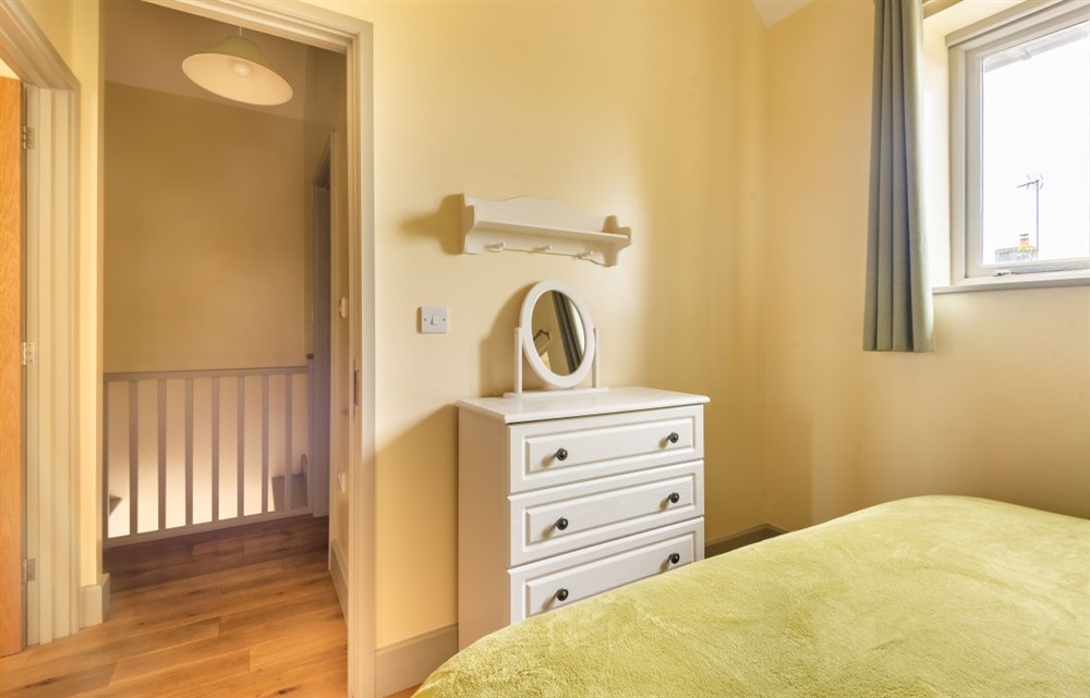 A bedroom in Teign Cottage (photo 3) at Teign Cottage in Broadhempston