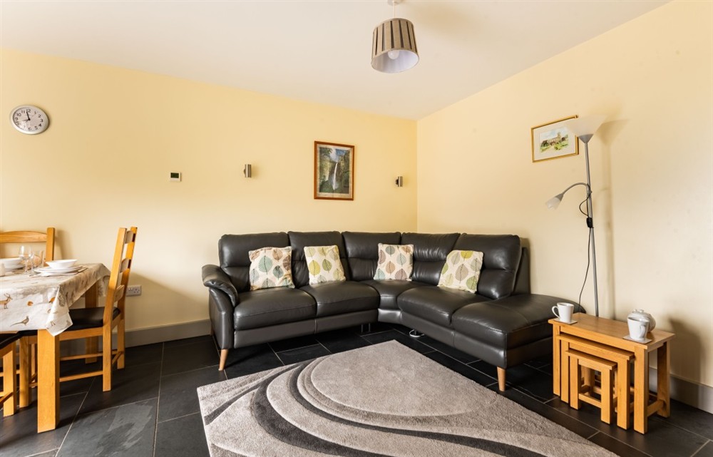 Enjoy the living room at Teign Cottage in Broadhempston