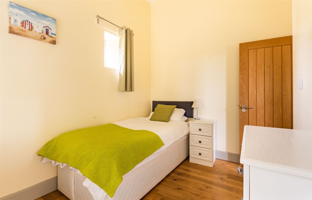 One of the bedrooms (photo 3) at Teign Cottage in Broadhempston