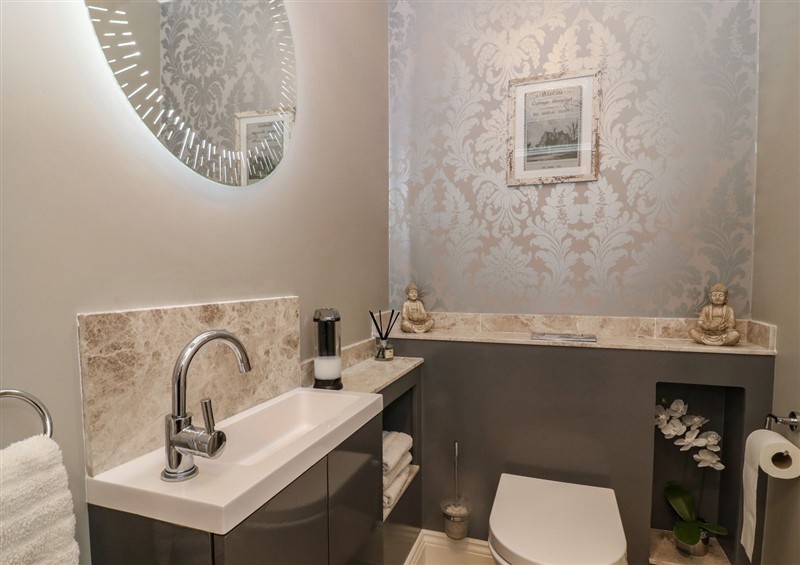 Bathroom at Ten Gables, Driffield