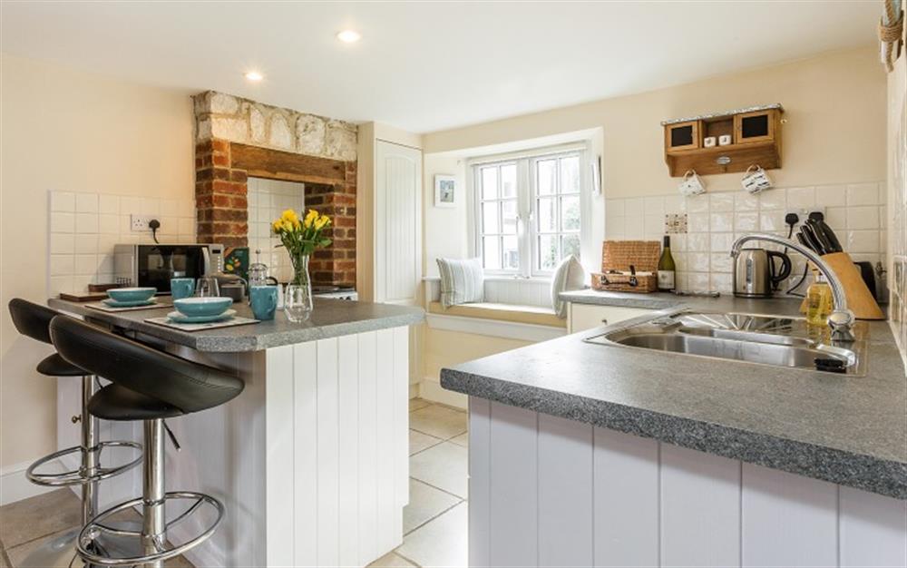 The well equipped kitchen and breakfast bar at Terry Holt in Branscombe
