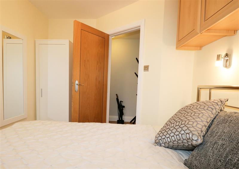 One of the 2 bedrooms (photo 3) at Tethera, Bowness-On-Windermere