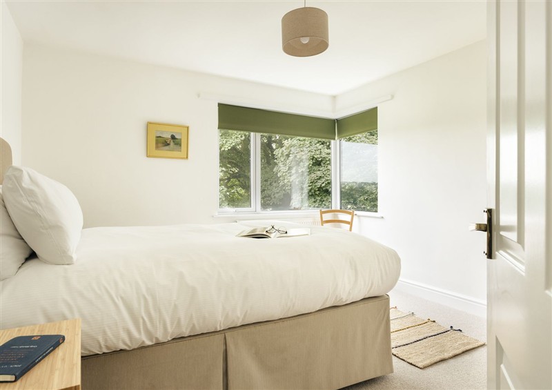 One of the 2 bedrooms (photo 2) at Tethers End, Lindeth near Bowness-On-Windermere