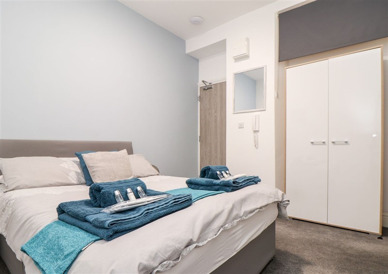 Bedroom (photo 2) at Teylu, Camborne