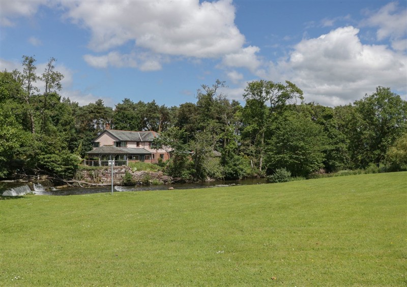Enjoy the garden (photo 2) at Thacka Beck Retreat  at Eamont Park, Penrith