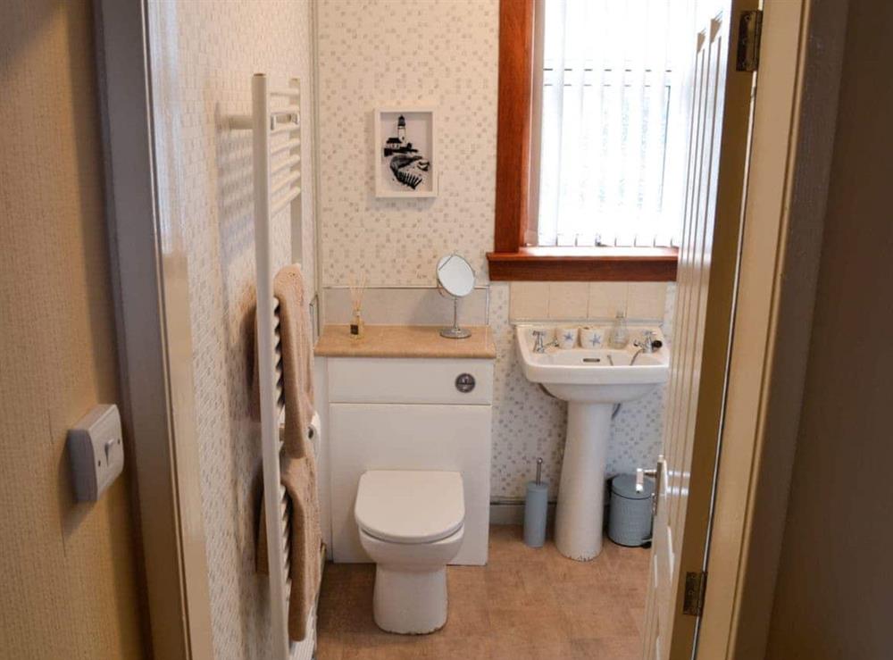 Bathroom at Thain House in Banff, Aberdeenshire