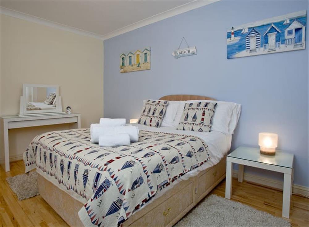 Double bedroom (photo 6) at Thatchers Rock Heights in Torquay, Devon