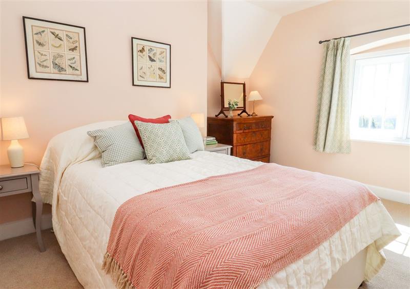 One of the 2 bedrooms (photo 2) at The Alms Houses, Forthampton near Tewkesbury