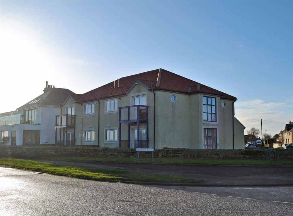 Lovely first floor seafront apartment at The Anchorage in Beadnell, near Alnwick, Northumberland