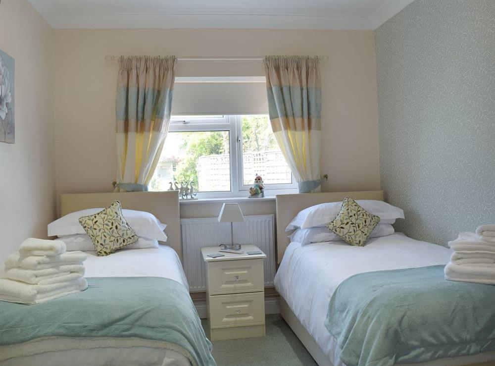 Cosy twin bedroom at The Annexe in Clacton-on-Sea, Essex