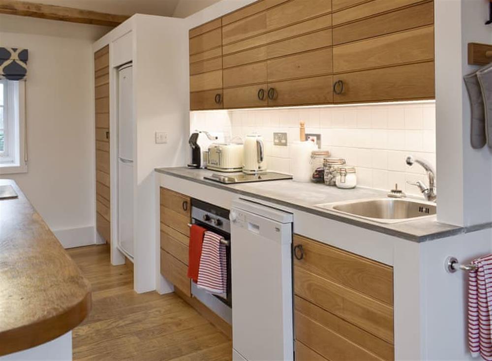 Well-equipped fitted kitchen at The Annexe in Jervaulx, near Ripon, North Yorkshire