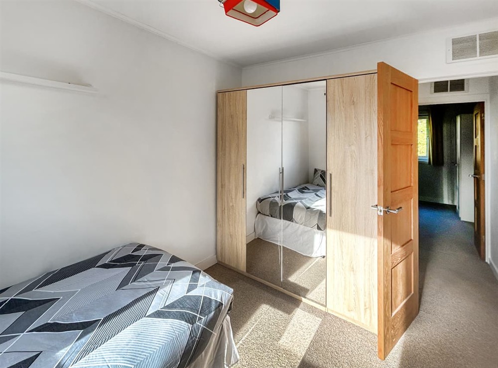 Single bedroom (photo 2) at The Annexe in Peacehaven, East Sussex