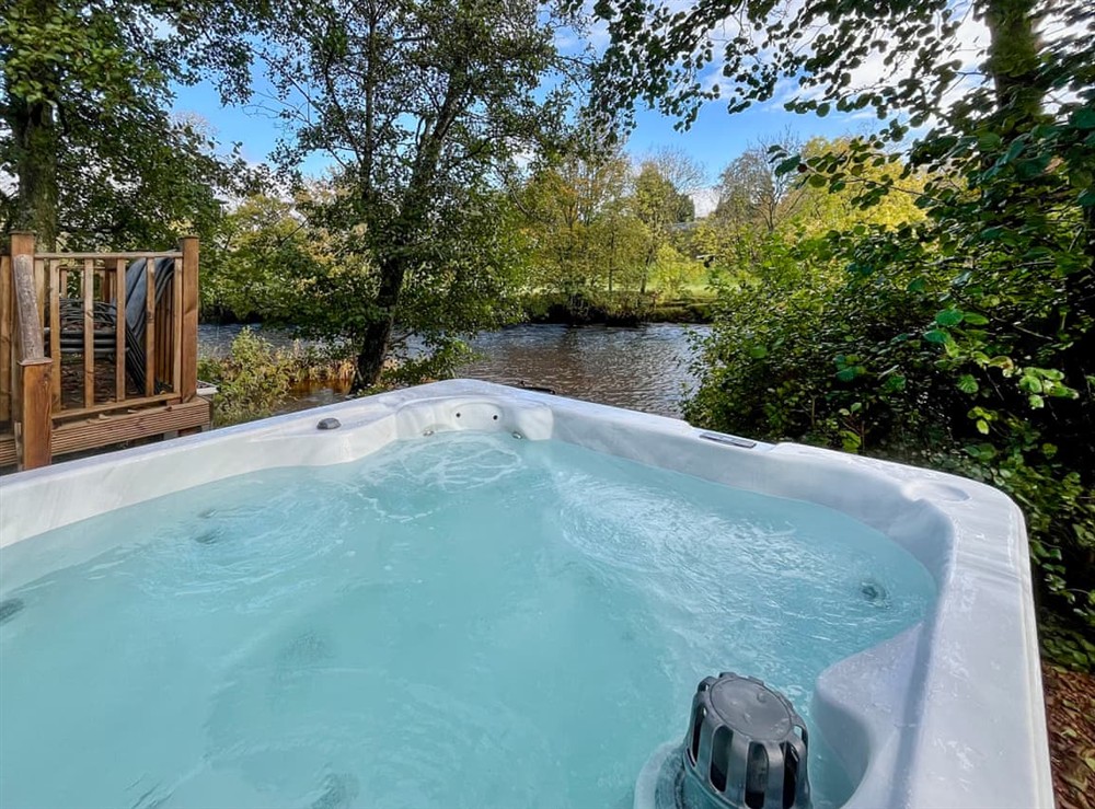 Hot tub at The Ardle in Crieff, Perthshire