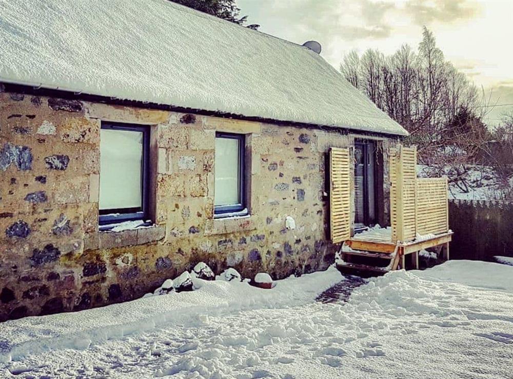 Exterior in Winter at The Bakehouse At Caman House in Newtonmore, Inverness-Shire