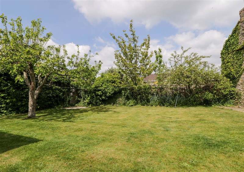 Enjoy the garden (photo 3) at The Barn at Daubeneys, Colerne