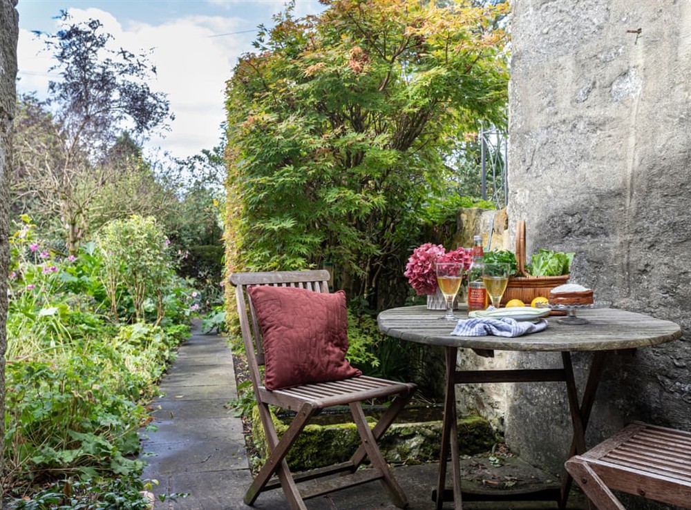 Outdoor eating area at The Barn at Rosehill in Settle, North Yorkshire