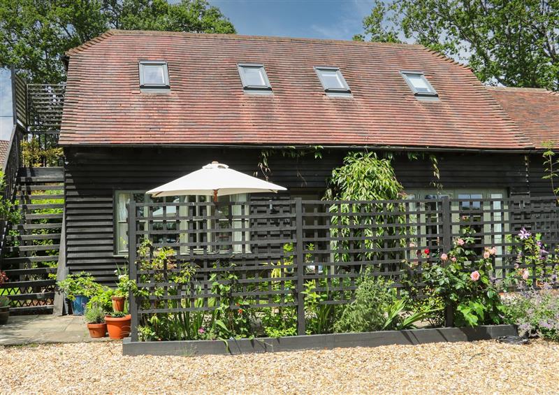 Enjoy the garden at The Barn at Sandhole Cottage, Matfield near Royal Tunbridge Wells