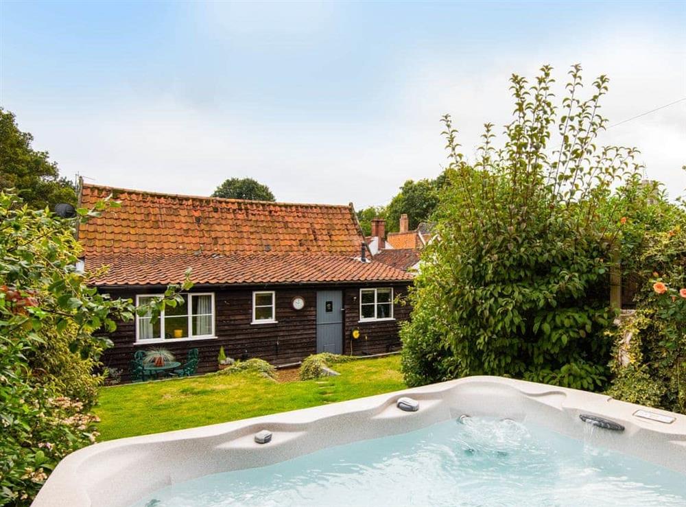Hot tub at The Barn in Coltishall, Norfolk