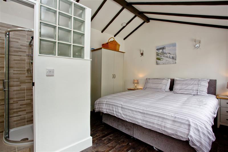 Double bedroom (photo 2) at The Barn in Lanhydrock, Llanhydrock, Cornwall