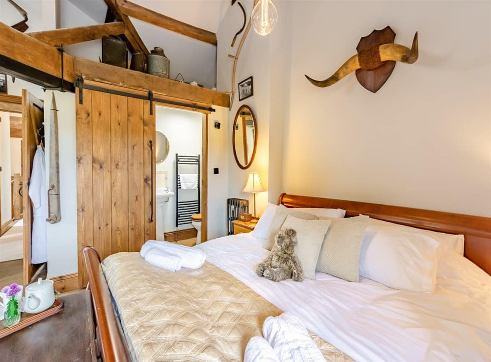 Double bedroom (photo 5) at The Barn in Keighley, West Yorkshire