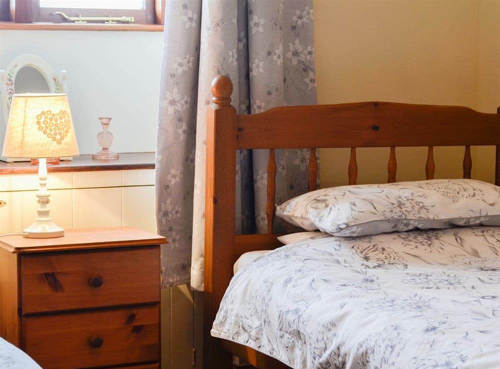 Attractive twin bedroom at The Barn in Talsarnau, near Harlech, Gwynedd