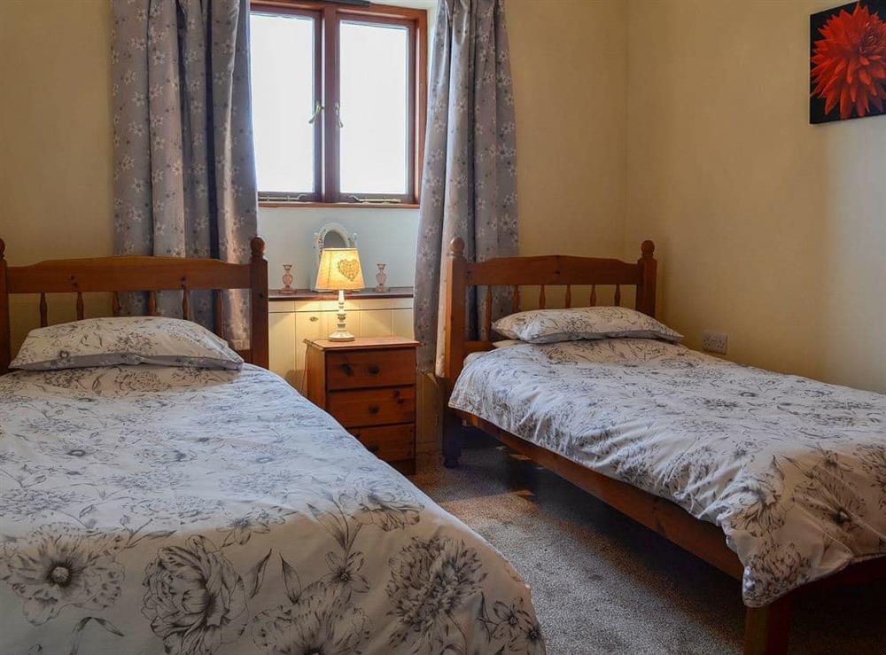 Cosy twin bedded room at The Barn in Talsarnau, near Harlech, Gwynedd