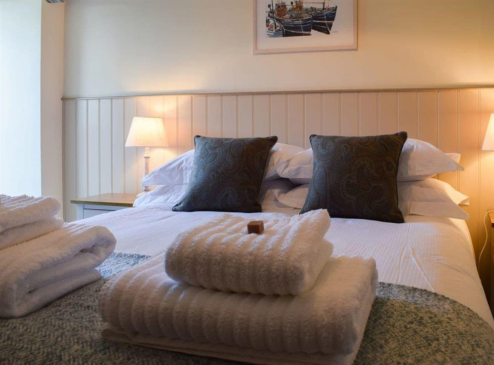 Welcoming double bedroom at The Barracks @ East Neuk Orchards in Arncroach, near St Andrews, Fife