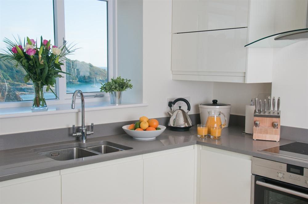Stylish kitchen with Silestone worktops at The Beach House (Woodside) in Bennett Road, Salcombe